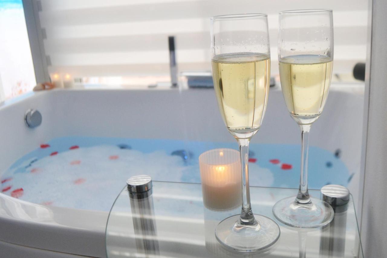 Blue Horizon Luxury Apartment Nerja Eksteriør bilde