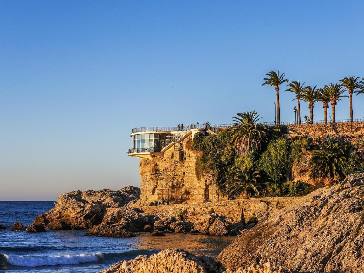 Blue Horizon Luxury Apartment Nerja Eksteriør bilde