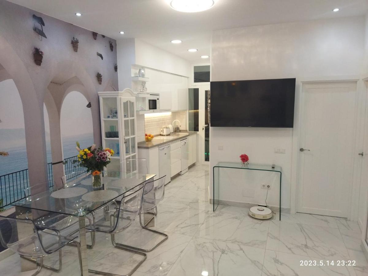 Blue Horizon Luxury Apartment Nerja Eksteriør bilde