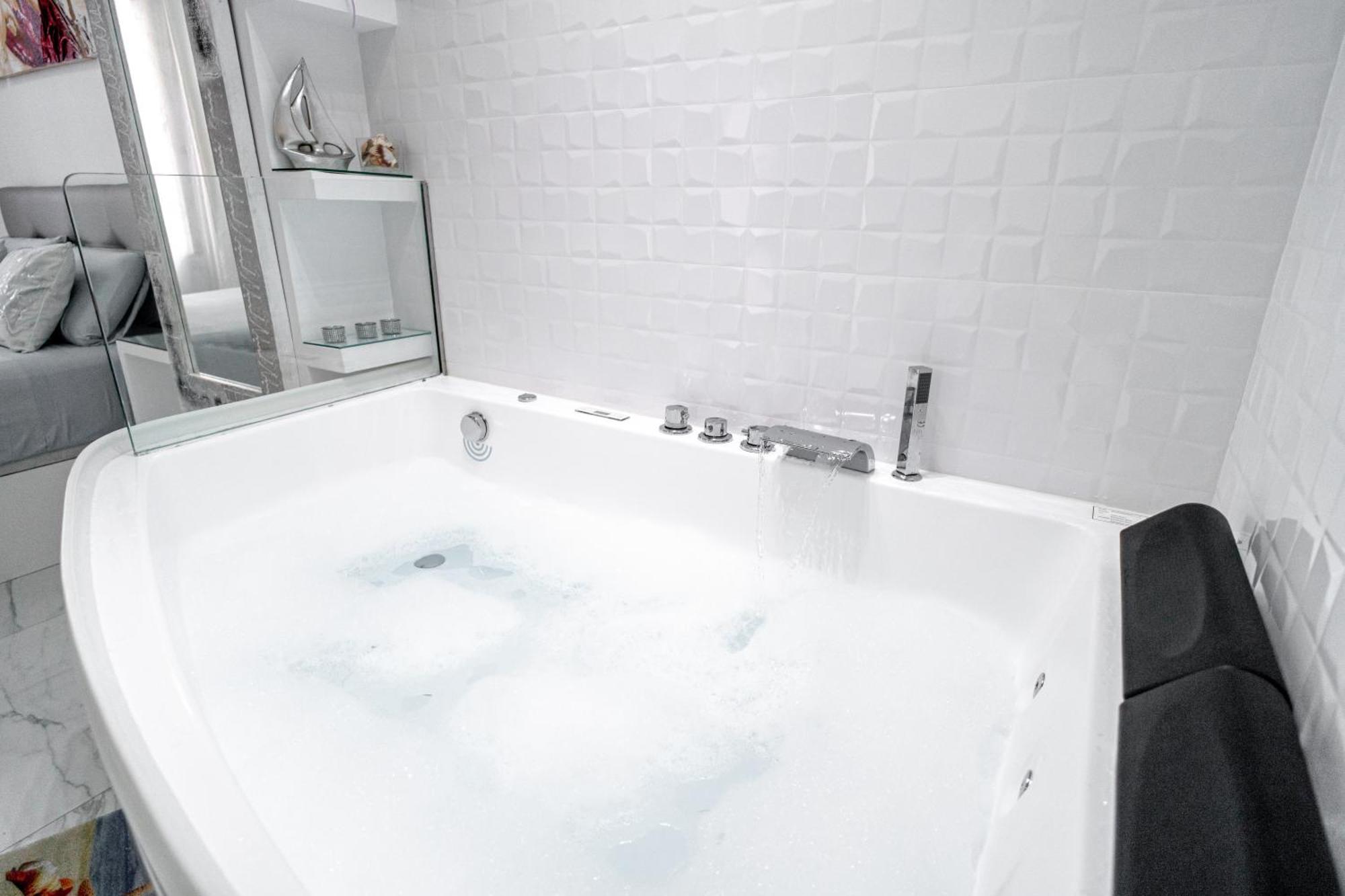 Blue Horizon Luxury Apartment Nerja Eksteriør bilde