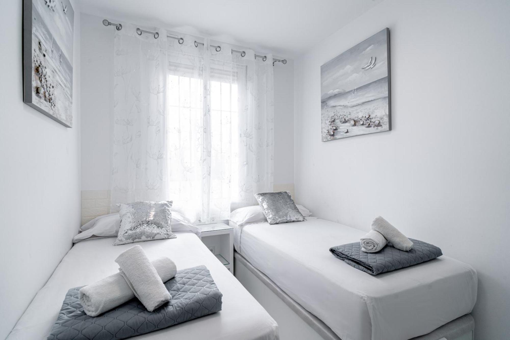 Blue Horizon Luxury Apartment Nerja Eksteriør bilde