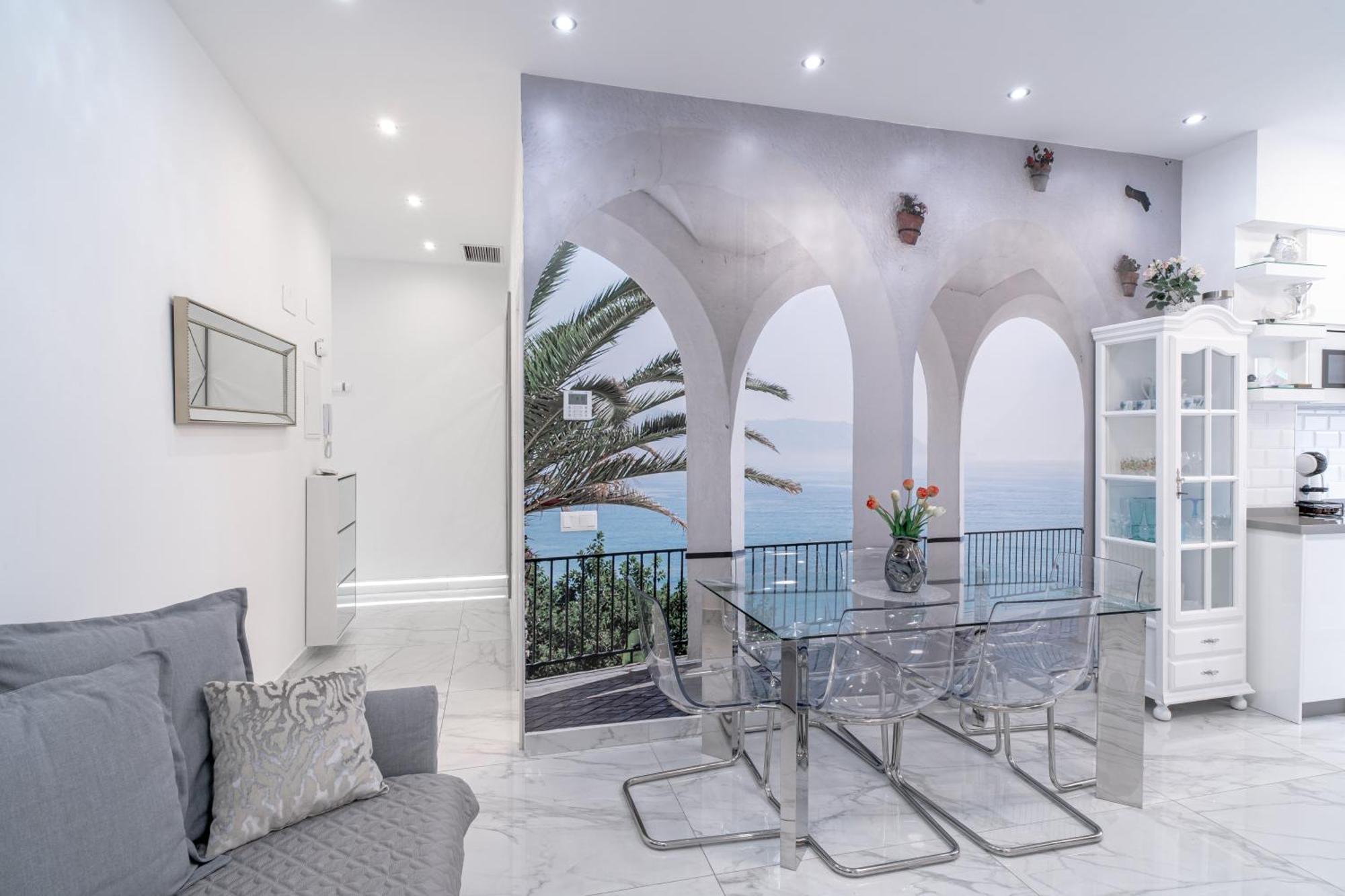 Blue Horizon Luxury Apartment Nerja Eksteriør bilde