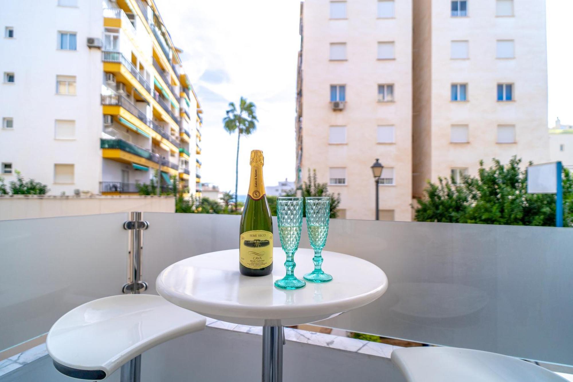 Blue Horizon Luxury Apartment Nerja Eksteriør bilde